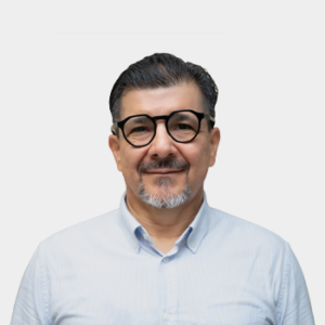 Photograph of team member Alonso Silva