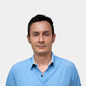 Photograph of team member Enrique Arbelaez Cortes