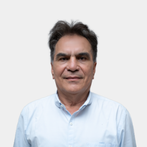 Photograph of team member Alberto David Pertuz