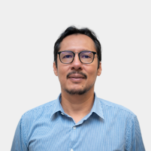 Photograph of team member Edgar Ricardo Oviedo