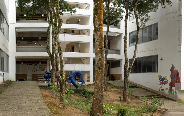 Facade of the Mechanical Engineering School Building