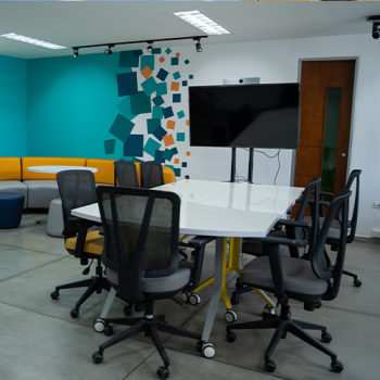 Sala de reuniones de Ingeniería de Petróleos