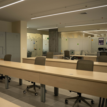 Workspace of the School of Economics.