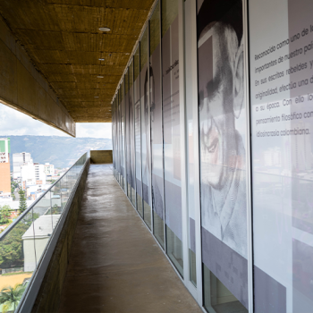 Pasillo del edifcio Ciencias Humanas II.